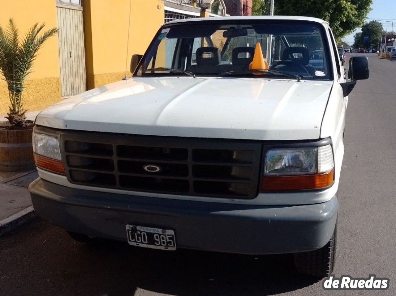Ford F-100 Usada en Mendoza, deRuedas