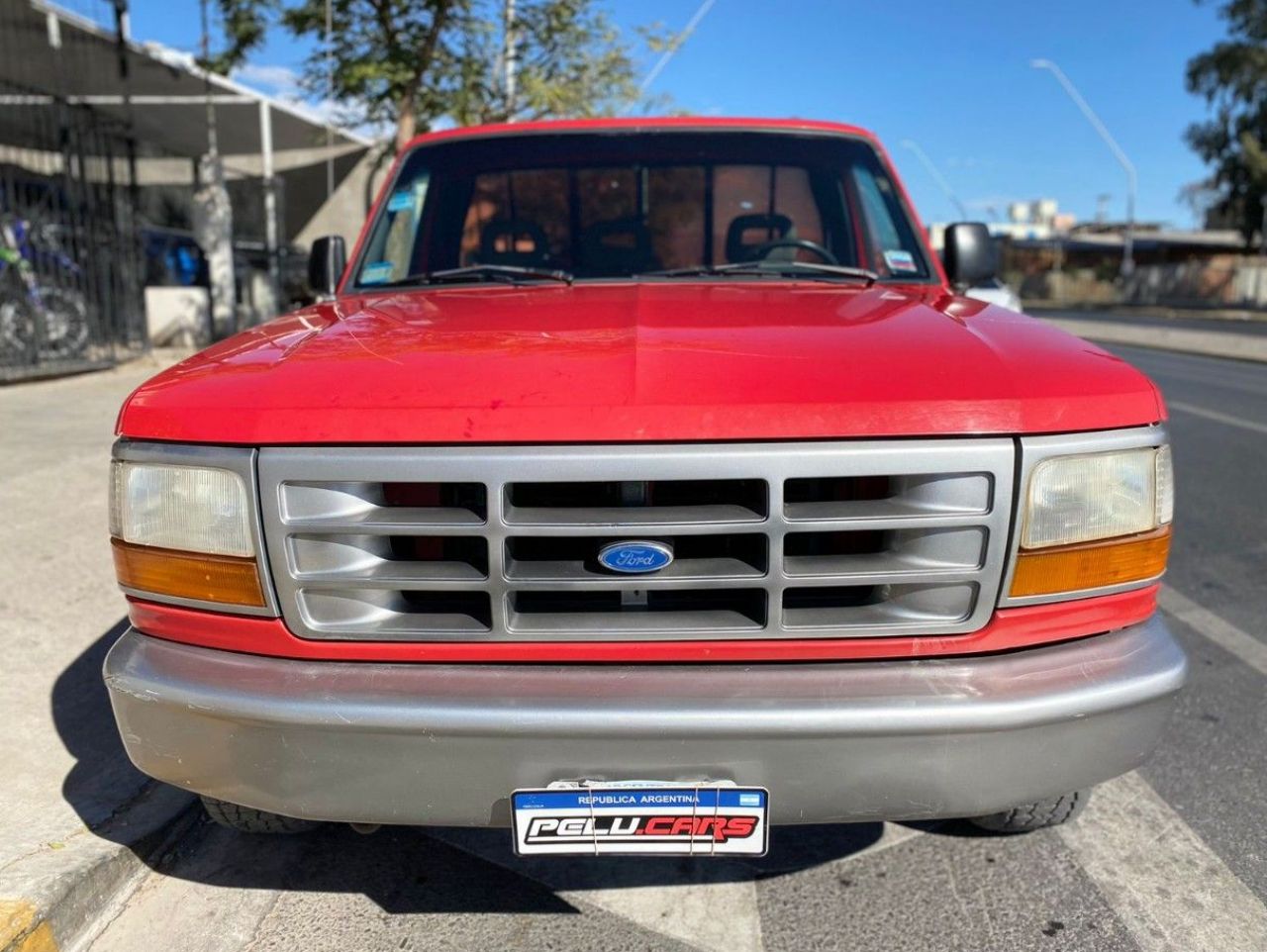 Ford F-100 Usada en San Juan, deRuedas