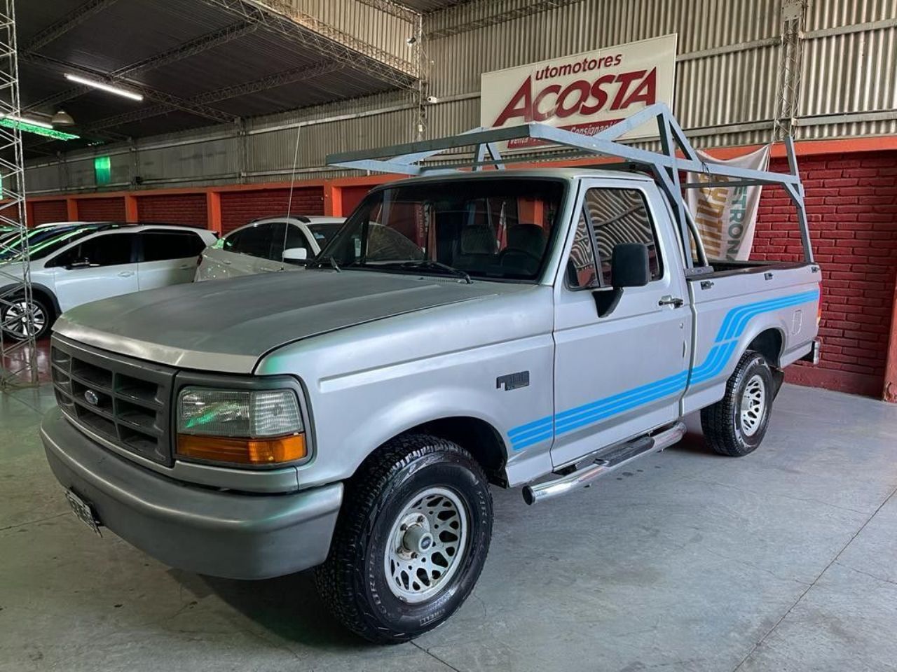 Ford F-100 Usada en San Juan, deRuedas