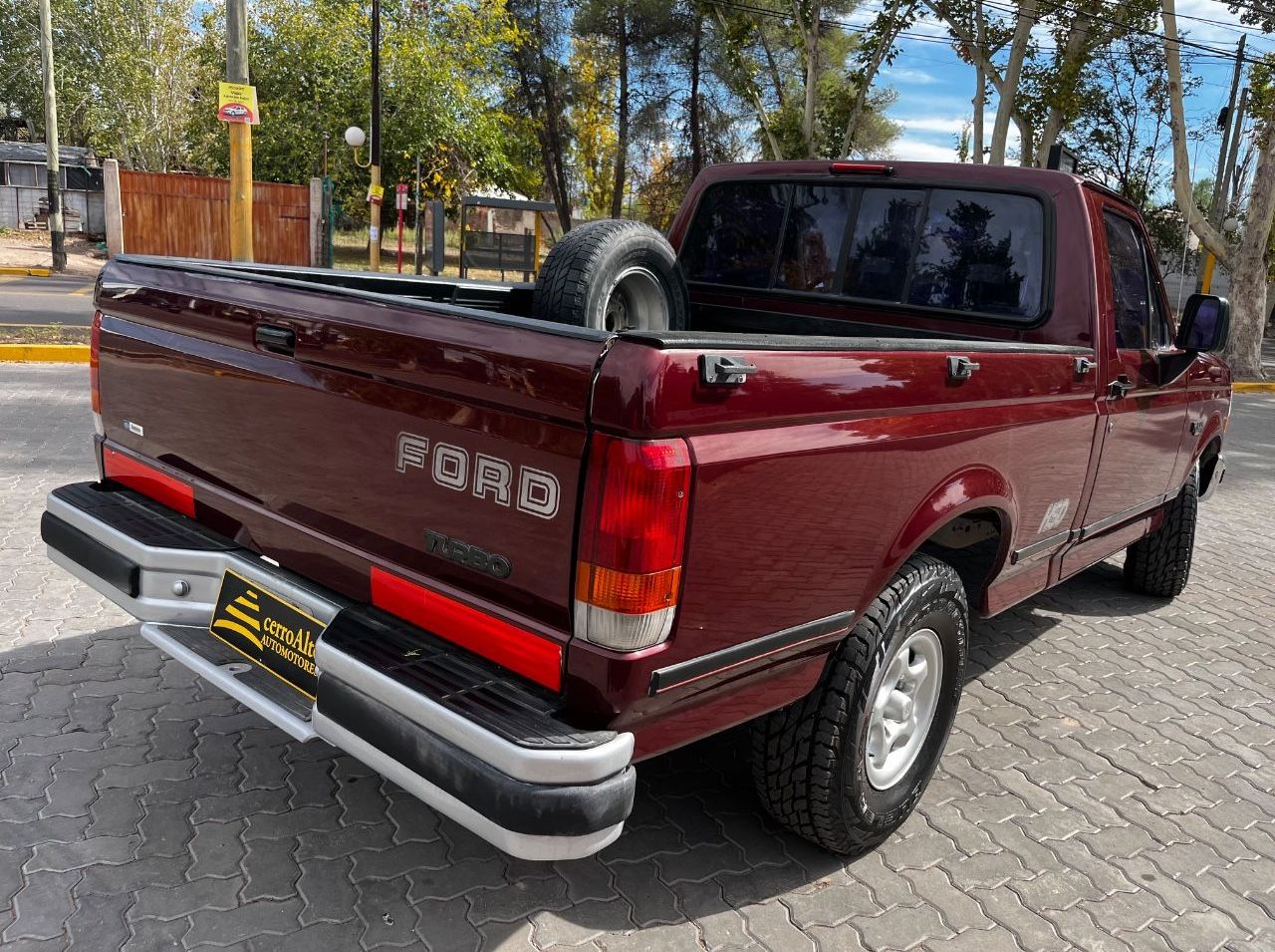 Ford F-100 Usada en Mendoza, deRuedas