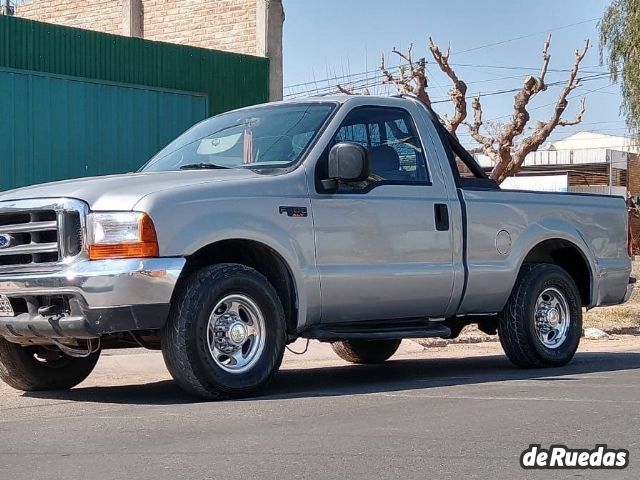 Ford F-100 Usada en Mendoza, deRuedas