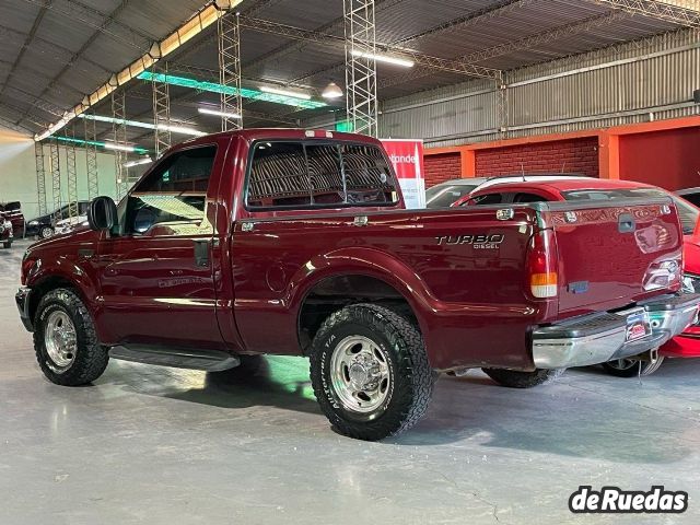 Ford F-100 Usada en San Juan, deRuedas