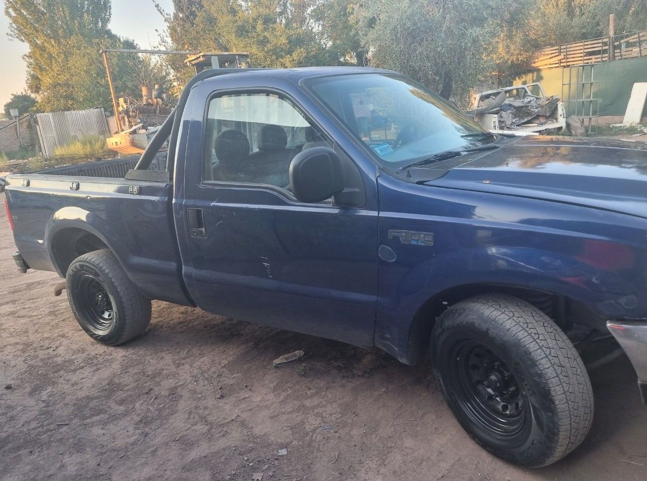 Ford F-100 Usada en Mendoza, deRuedas