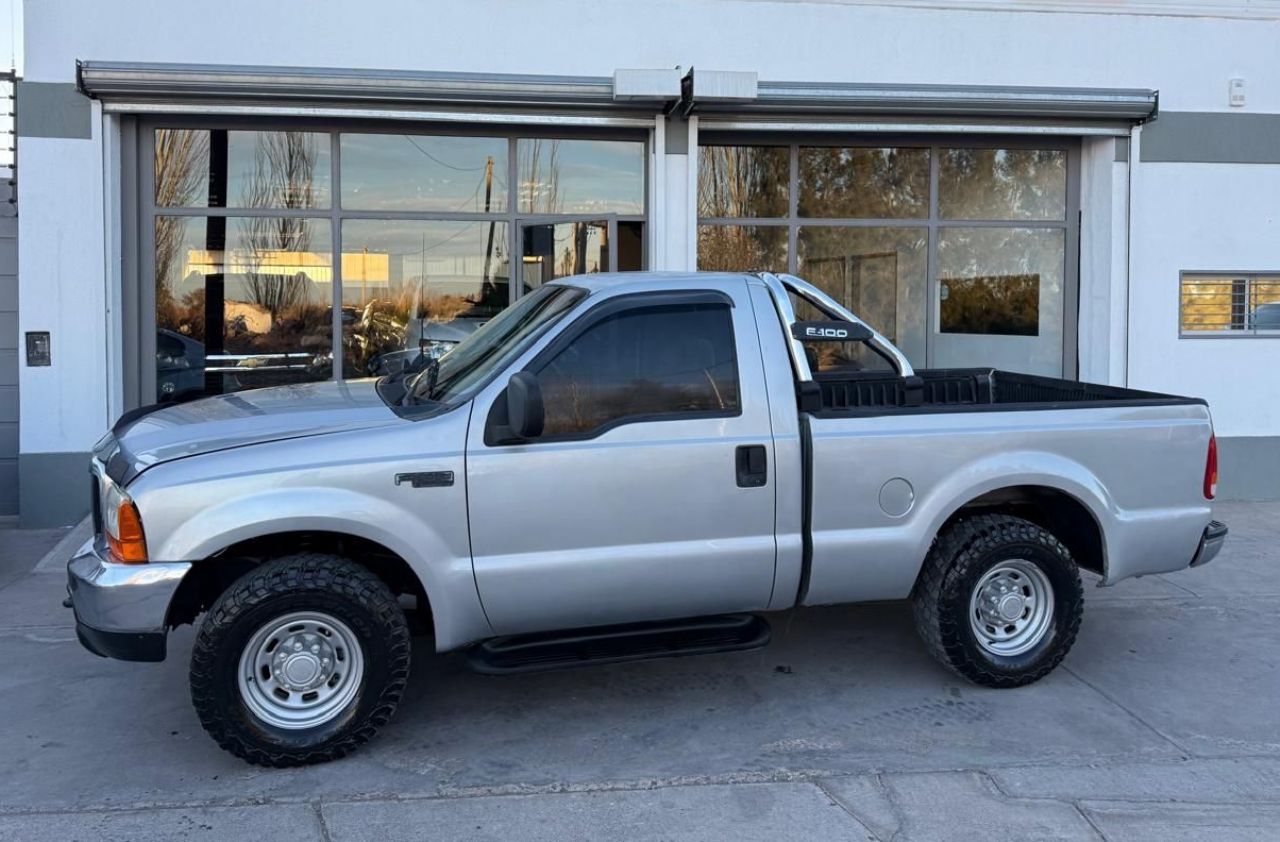 Ford F-100 Usada en Mendoza, deRuedas