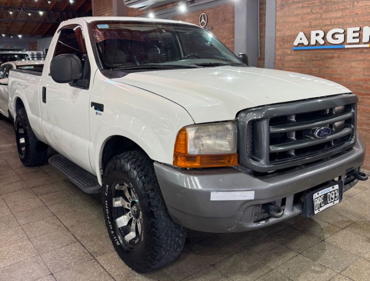 Ford F-100 Usada en San Juan, deRuedas