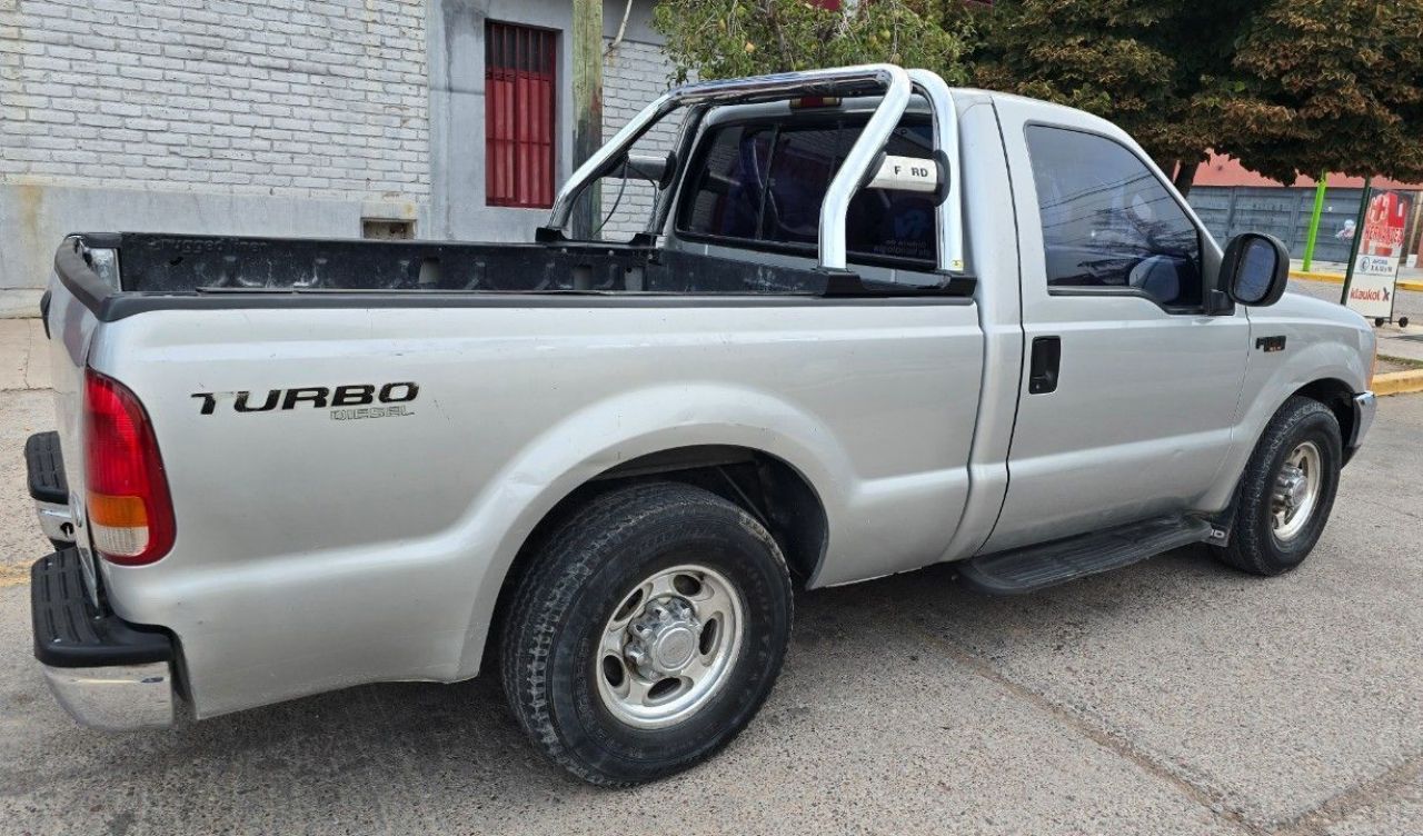 Ford F-100 Usada en Mendoza, deRuedas