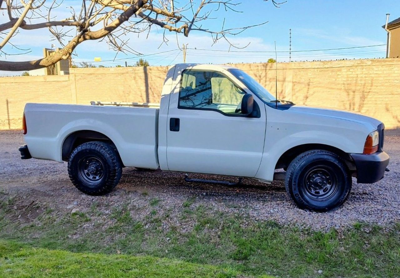 Ford F-100 Usada en Mendoza, deRuedas