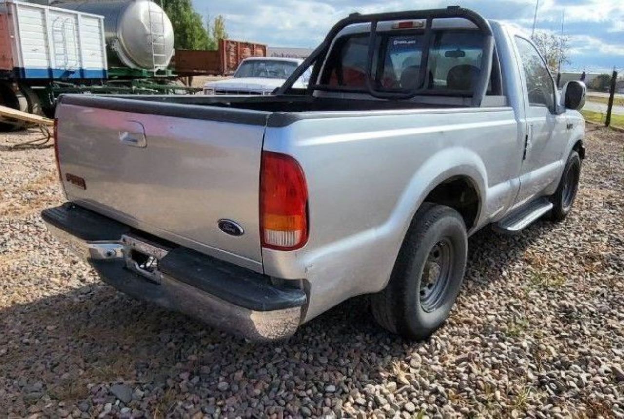 Ford F-100 Usada en Mendoza, deRuedas