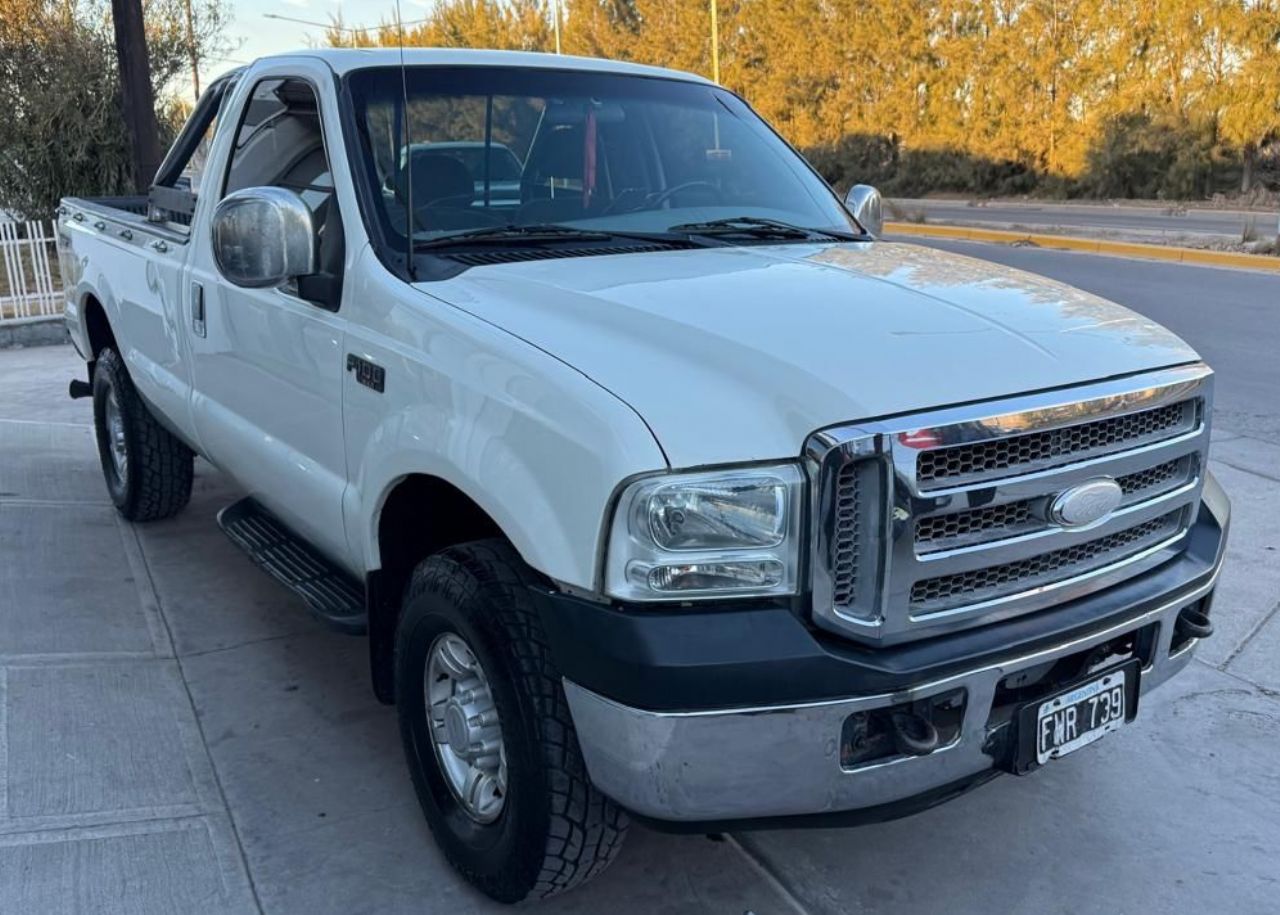 Ford F-100 Usada en Mendoza, deRuedas