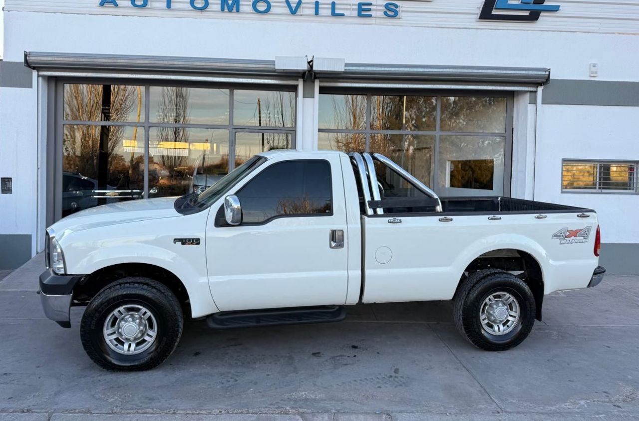 Ford F-100 Usada en Mendoza, deRuedas