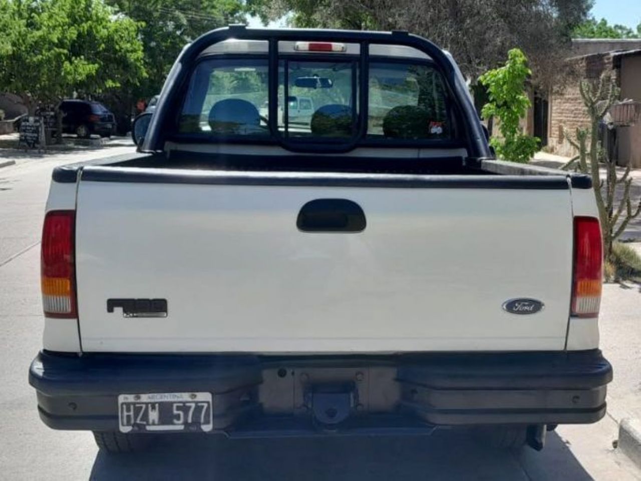 Ford F-100 Usada en Mendoza, deRuedas
