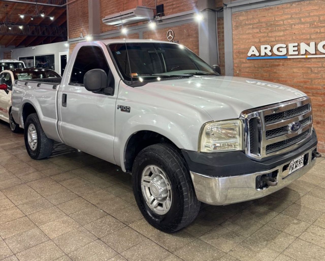 Ford F-100 Usada en San Juan, deRuedas