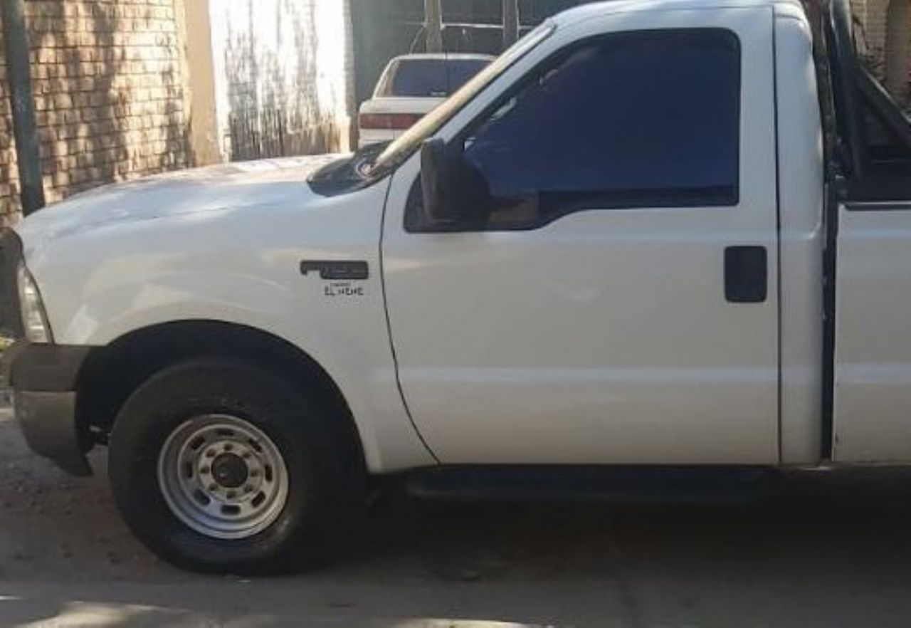 Ford F-100 Usada en Mendoza, deRuedas