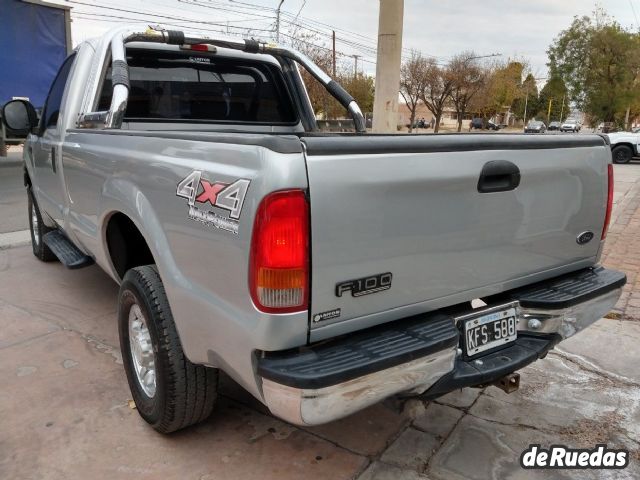 Ford F-100 Usada en Mendoza, deRuedas