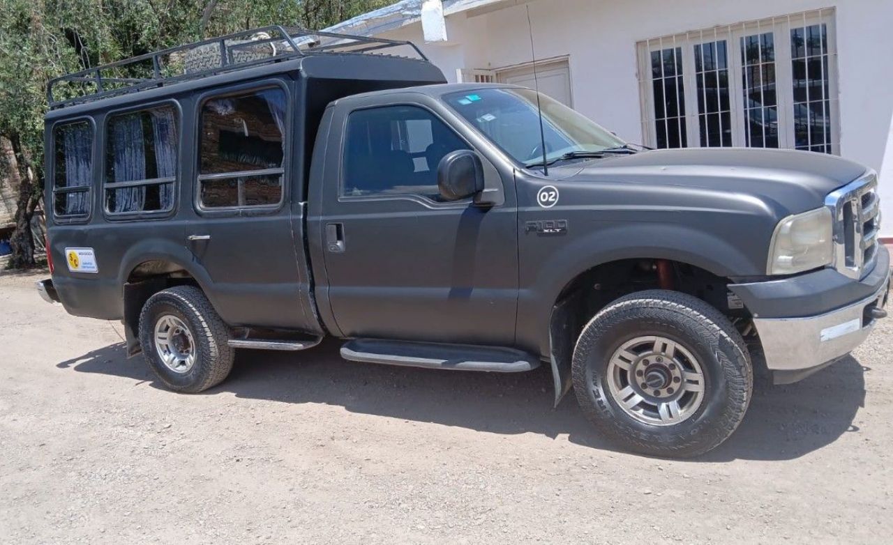 Ford F-100 Usada en Mendoza, deRuedas
