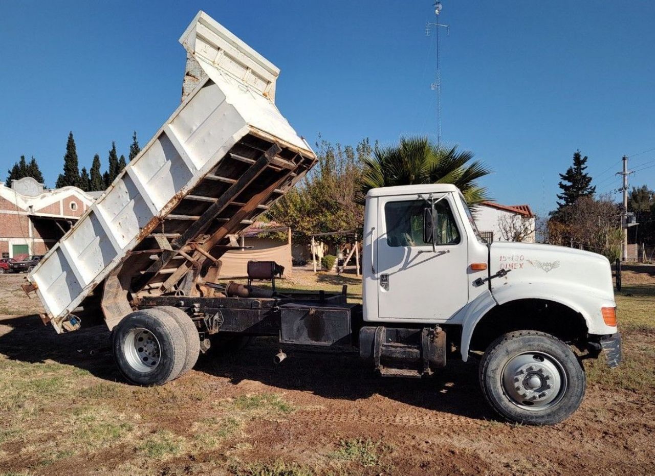 Ford F-14000 Usado en Mendoza, deRuedas