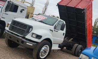Ford F-14000 Usado en Mendoza