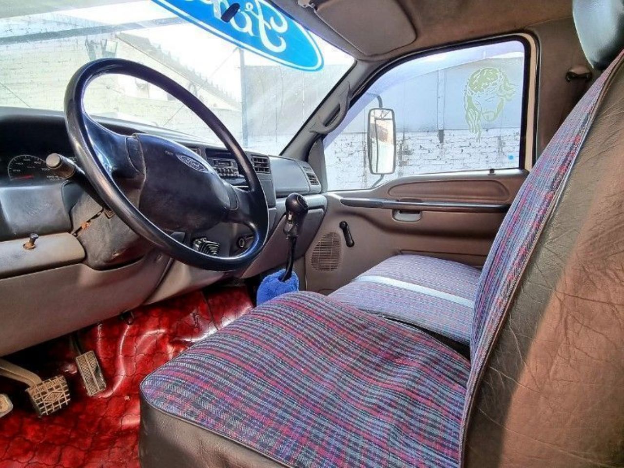 Ford F-14000 Usado en Mendoza, deRuedas