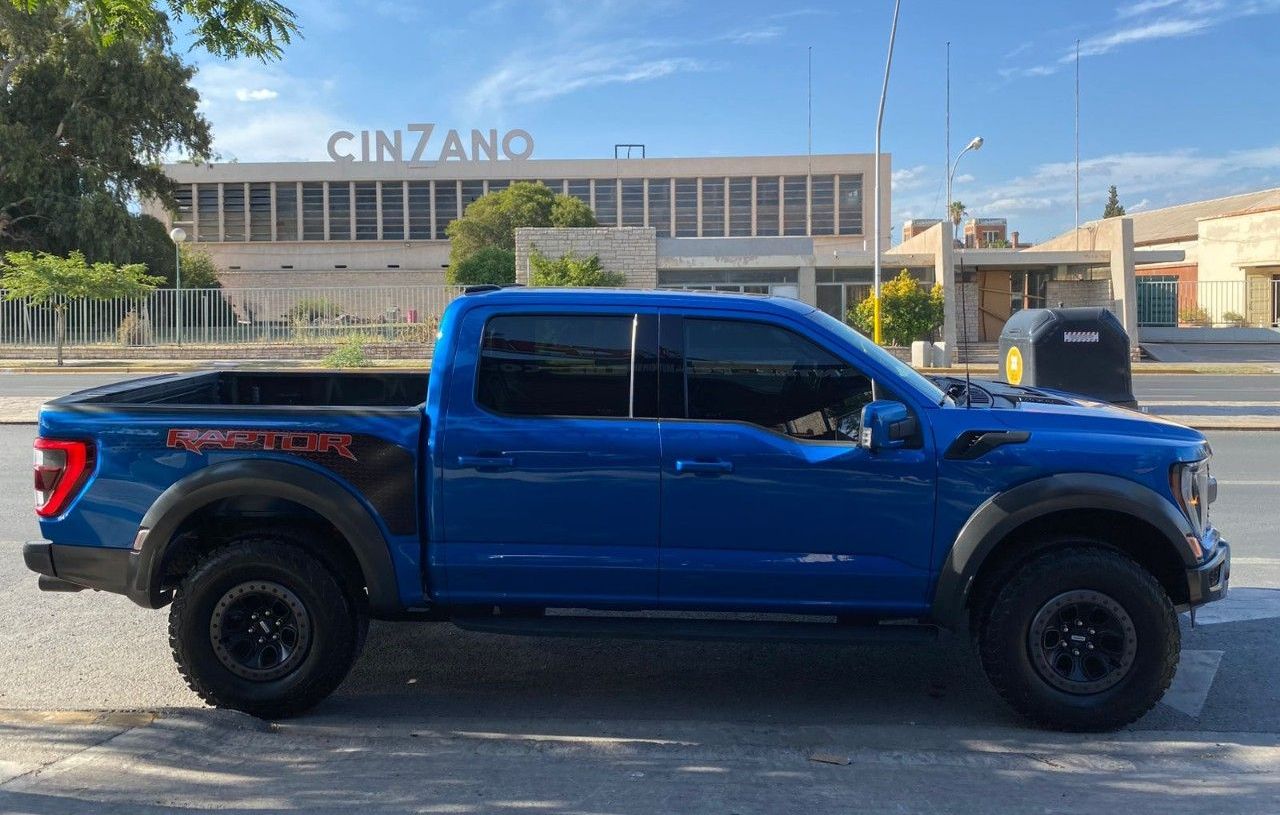 Ford F-150 Usada Financiado en San Juan, deRuedas