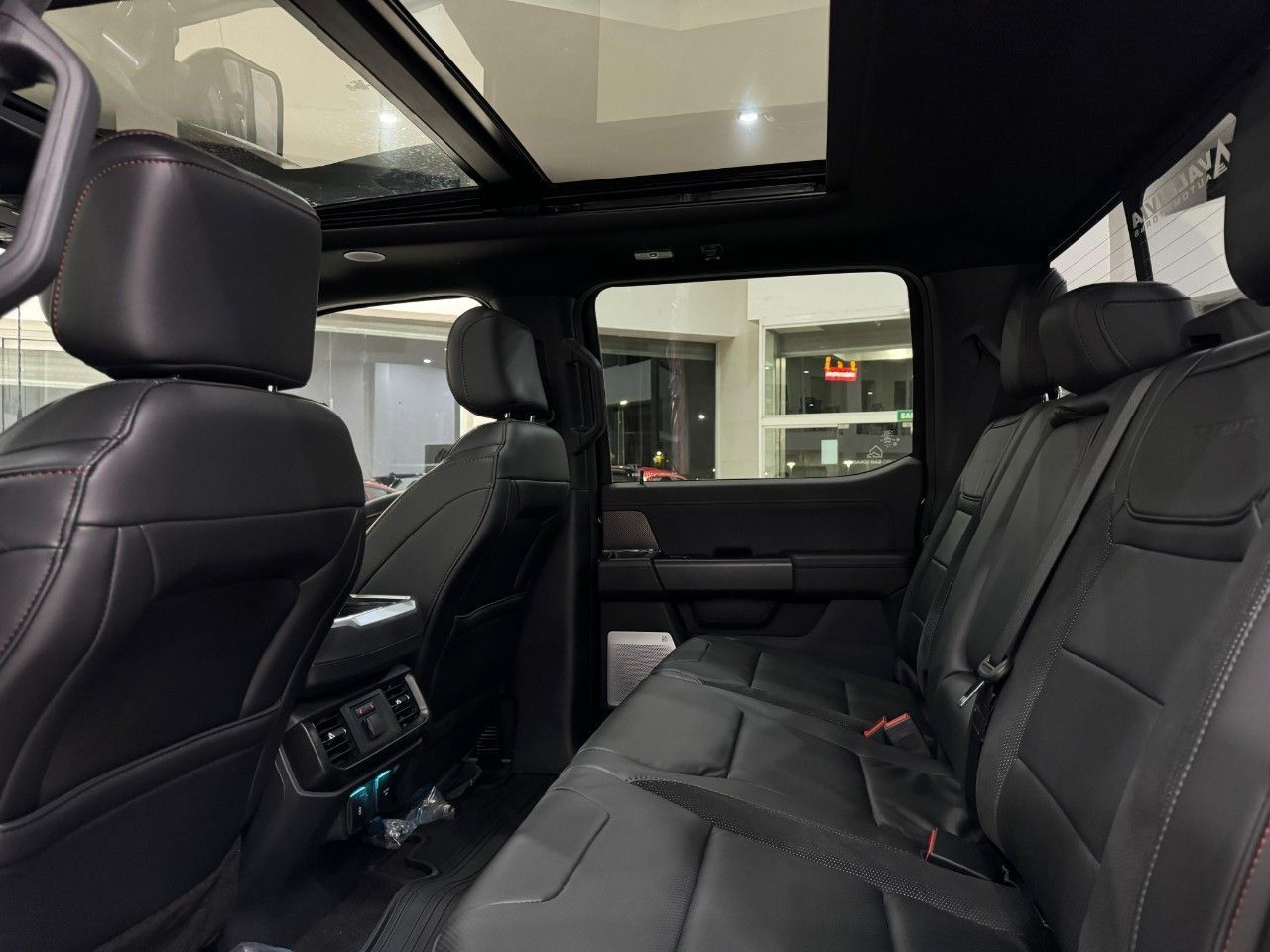 Ford F-150 Nueva Financiado en San Juan, deRuedas