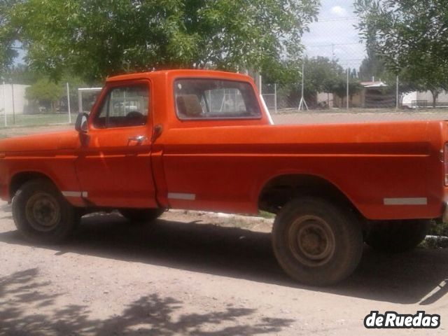 Ford F-250 Usada en Mendoza, deRuedas