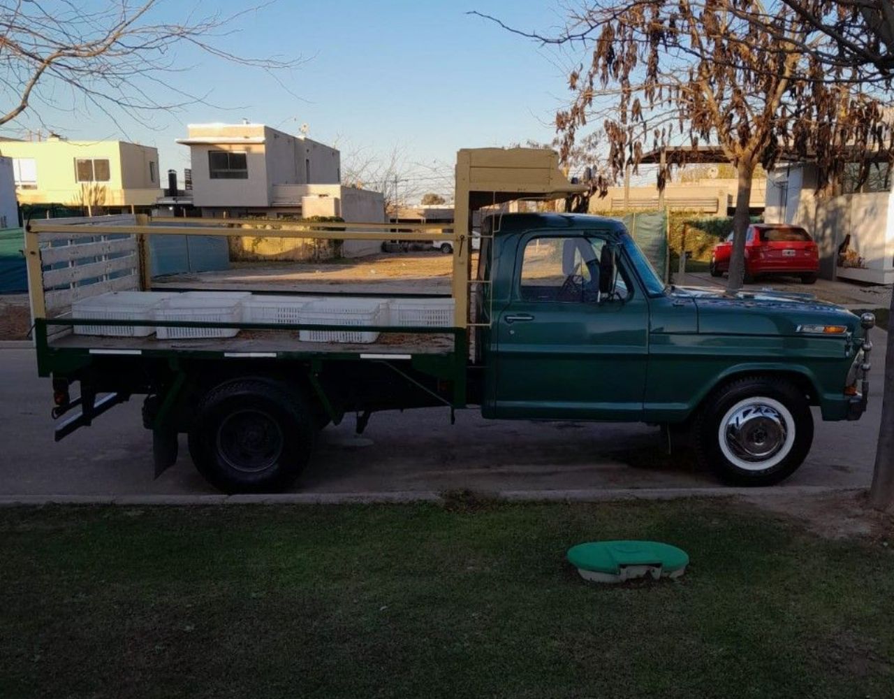 Ford F-350 Usado en Mendoza, deRuedas