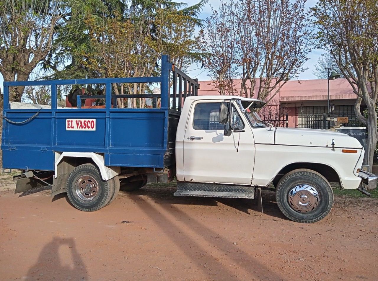 Ford F-350 Usado en Buenos Aires, deRuedas