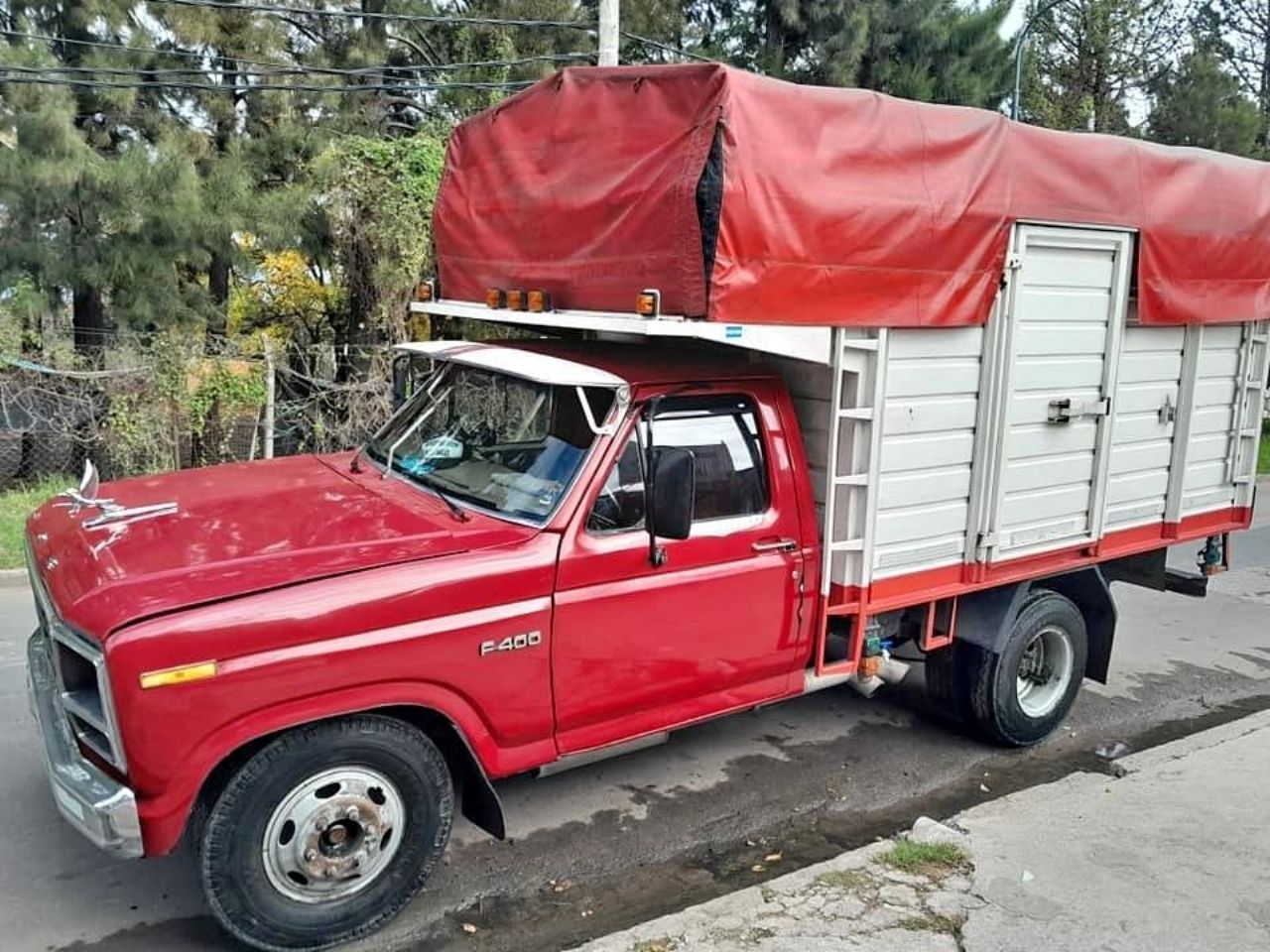 Ford F-350 Usado en Buenos Aires, deRuedas