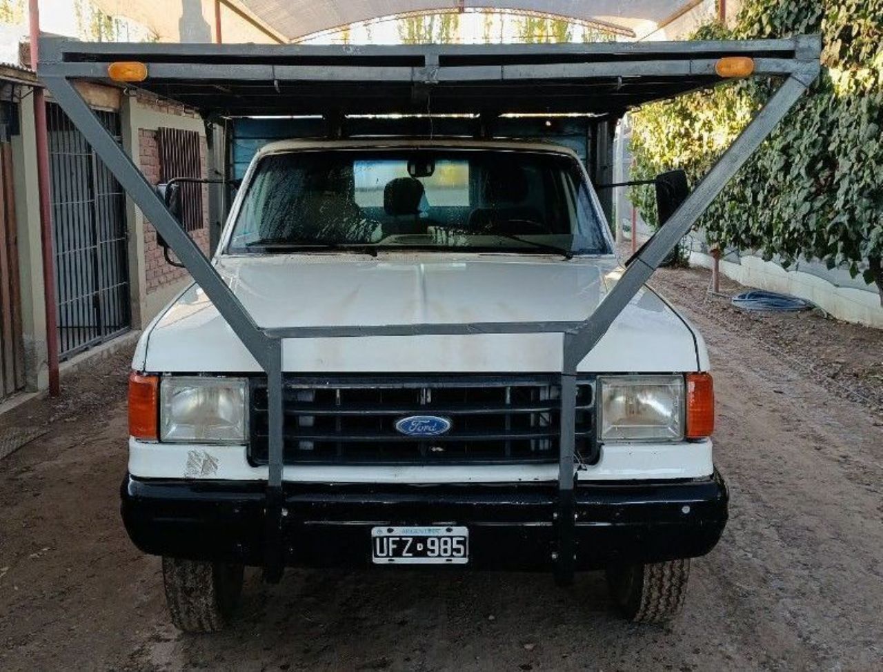 Ford F-350 Usado en Mendoza, deRuedas