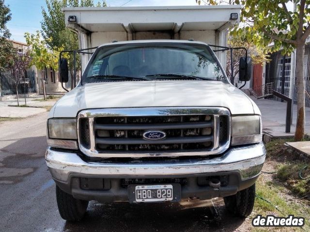 Ford F-4000 Usado en Mendoza, deRuedas