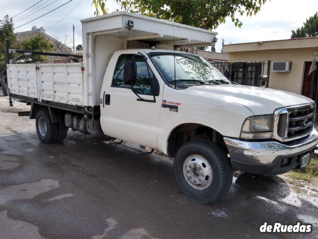 Ford F-4000 Usado en Mendoza, deRuedas