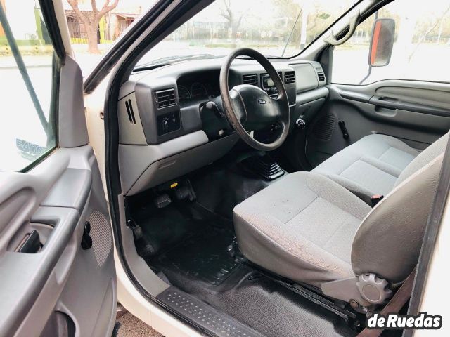 Ford F-4000 Usado en Mendoza, deRuedas