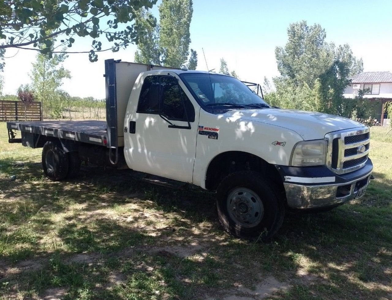 Ford F-4000 Usado en Mendoza, deRuedas