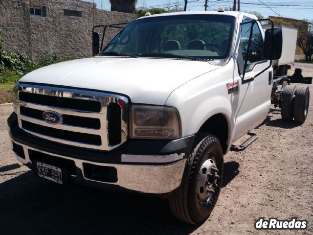 Ford F-4000 Usado en Mendoza, deRuedas