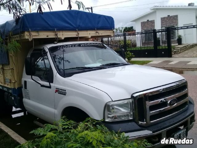 Ford F-4000 Usado en Mendoza, deRuedas