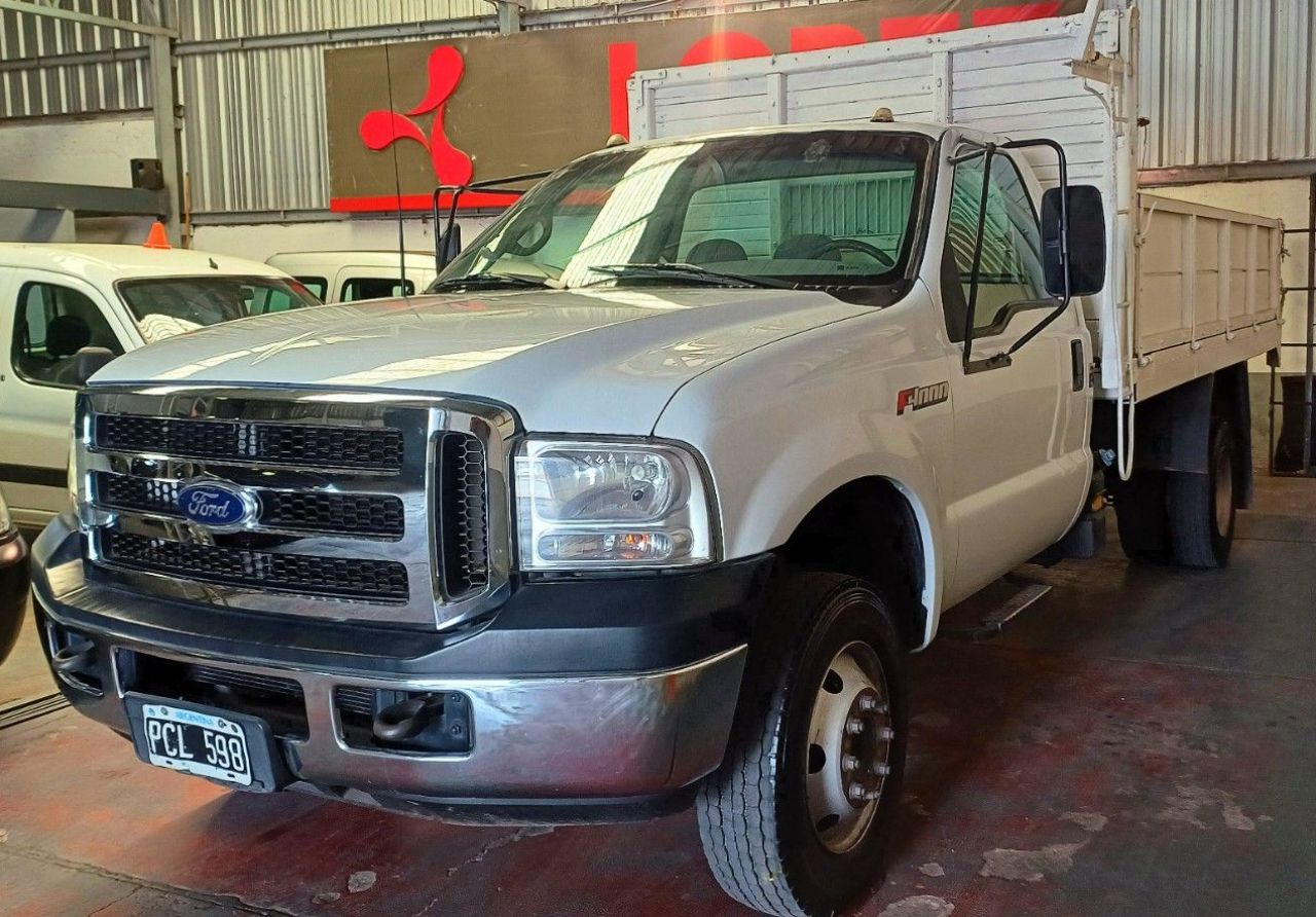 Ford F-4000 Usado en Mendoza, deRuedas