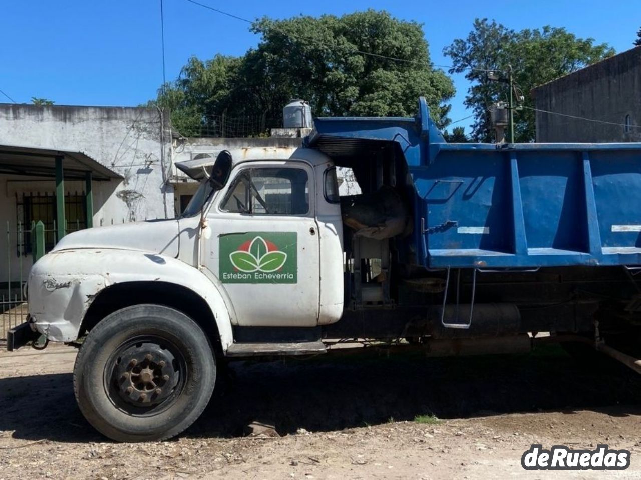 Ford F-6000 Usado en Buenos Aires, deRuedas