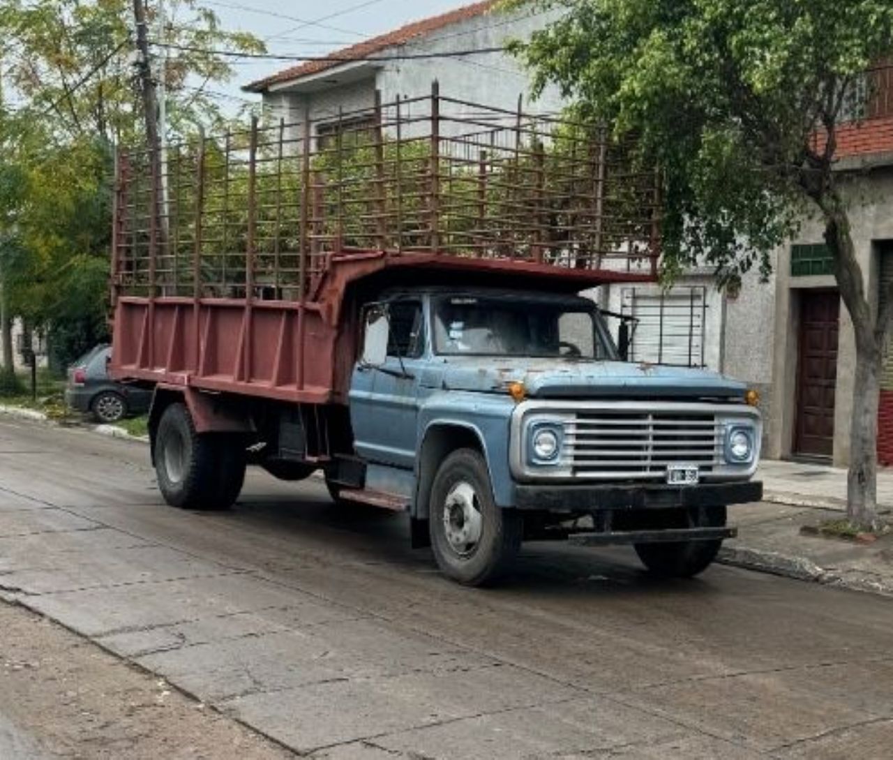 Ford F-7000 Usado en Buenos Aires, deRuedas