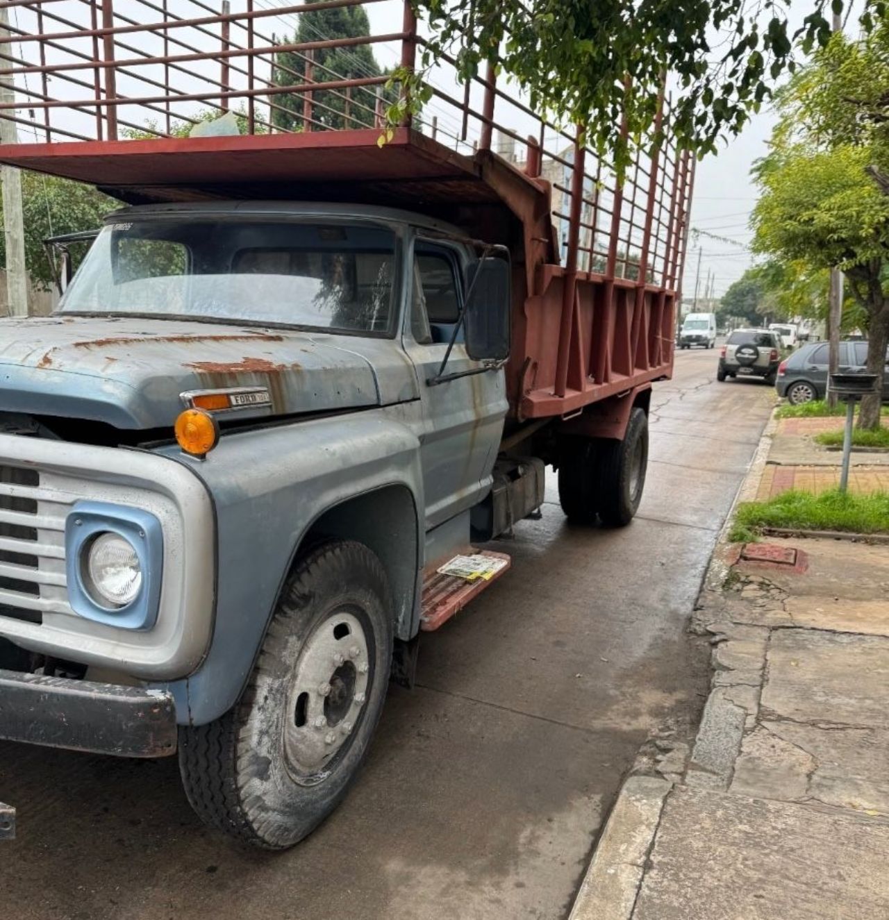 Ford F-7000 Usado en Buenos Aires, deRuedas