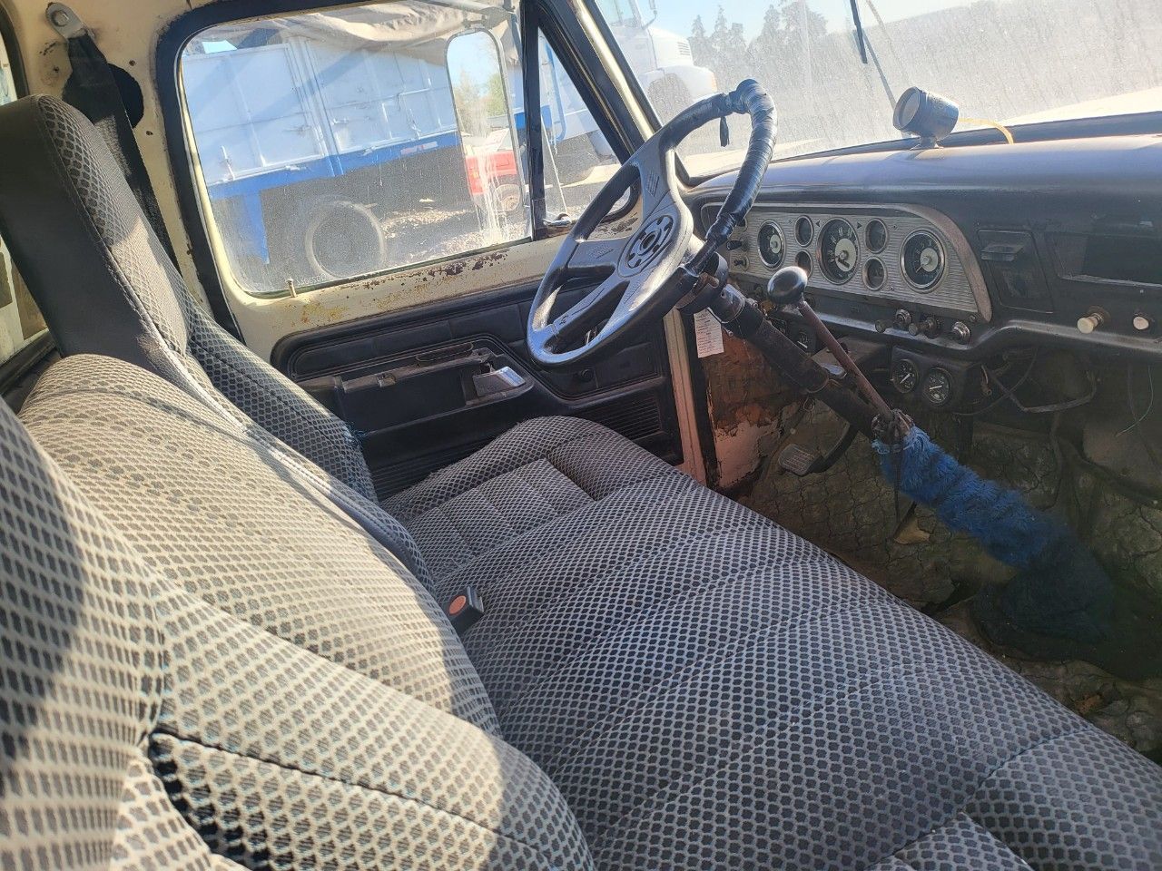 Ford F-7000 Usado en Mendoza, deRuedas