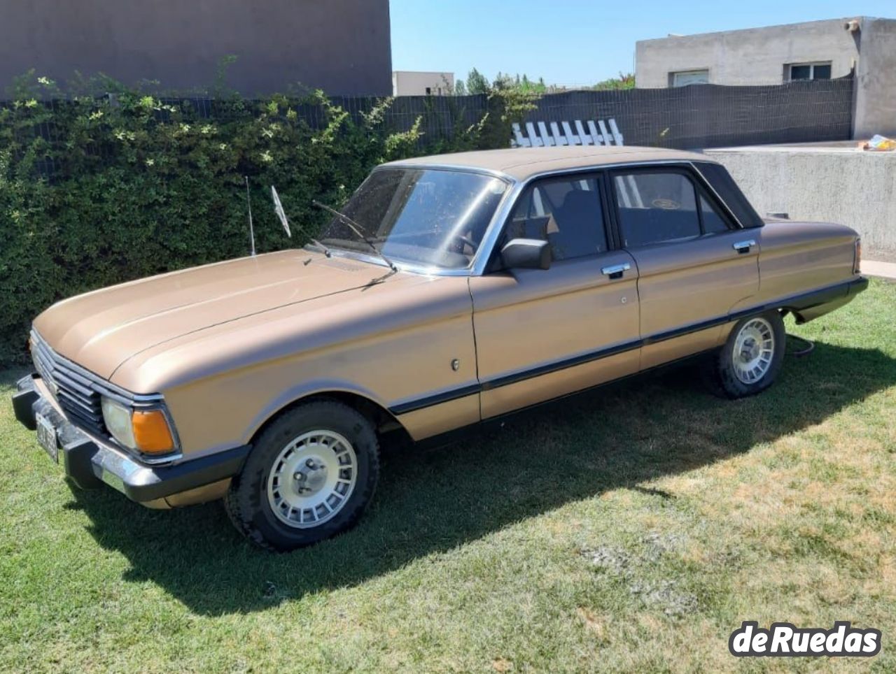 Ford Falcon Usado en Mendoza, deRuedas