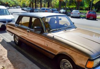 Ford Falcon Usado en Mendoza