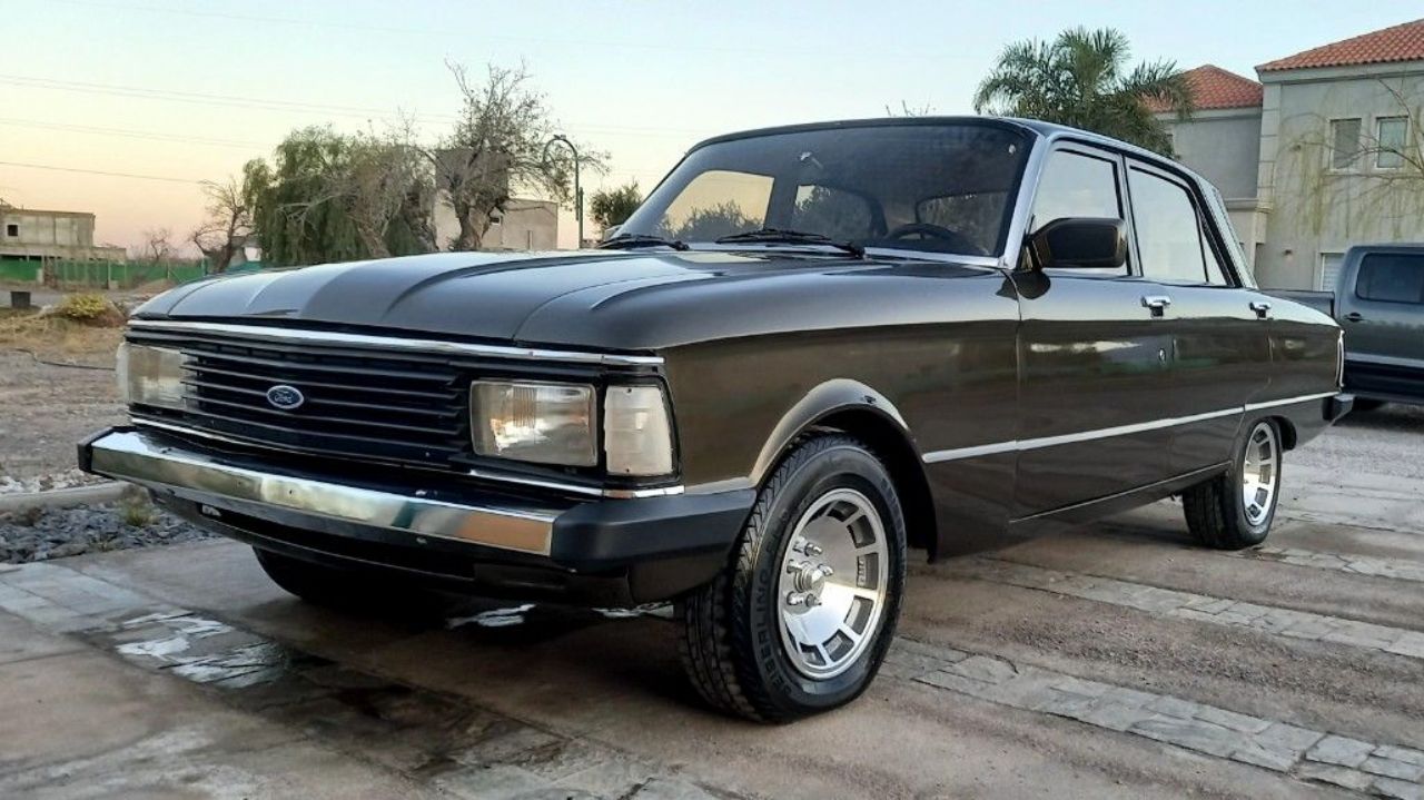 Ford Falcon Usado en San Juan, deRuedas
