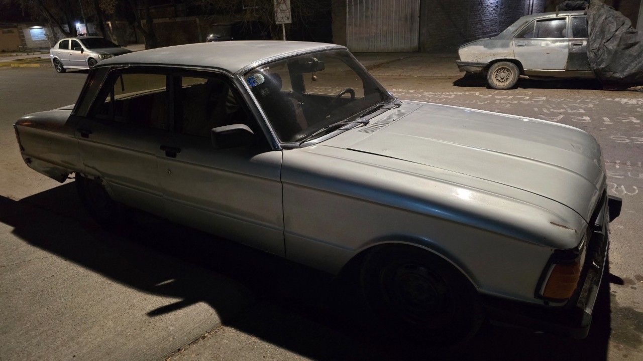 Ford Falcon Usado en Mendoza, deRuedas