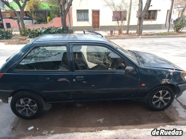 Ford Fiesta Usado en Mendoza, deRuedas