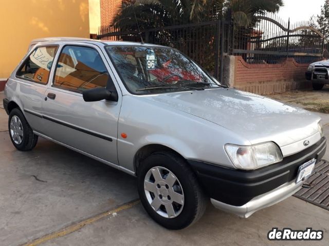 Ford Fiesta Usado en Mendoza, deRuedas