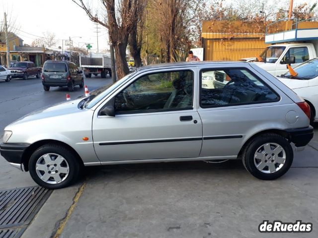 Ford Fiesta Usado en Mendoza, deRuedas