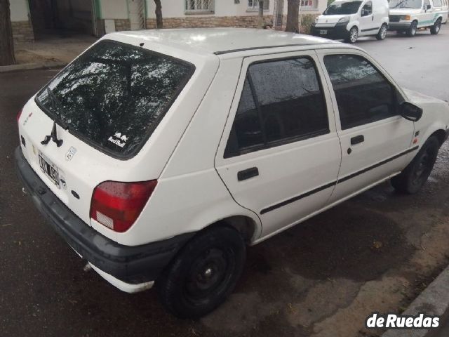Ford Fiesta Usado en Mendoza, deRuedas