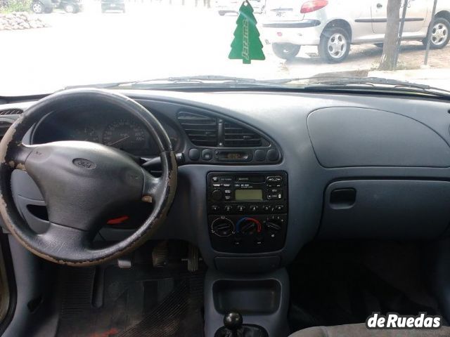Ford Fiesta Usado en Mendoza, deRuedas