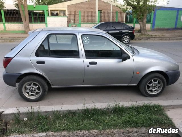 Ford Fiesta Usado en Mendoza, deRuedas